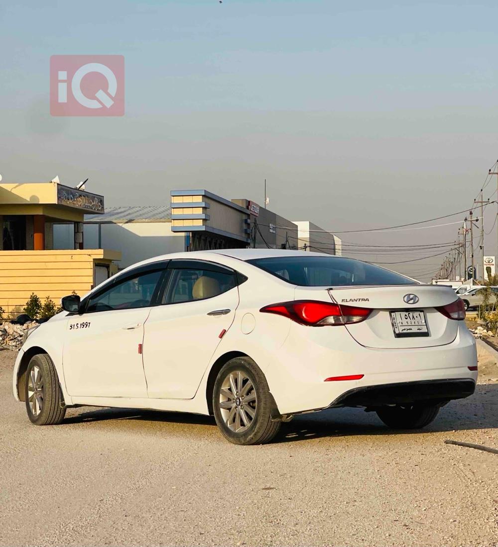 هيونداي النترا